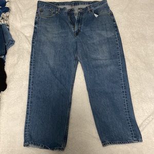 Vintage 550 Levi’s straight leg - perfect for todays trend